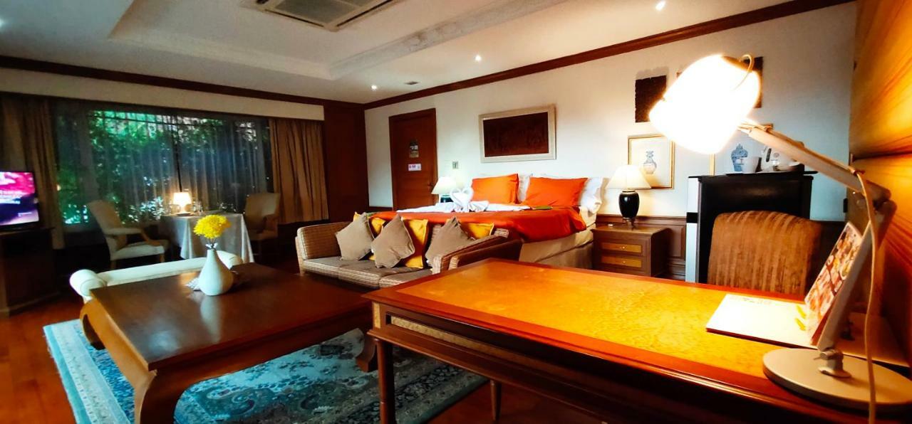 Asias Boutique Club /The Homestays Rangsit Екстериор снимка