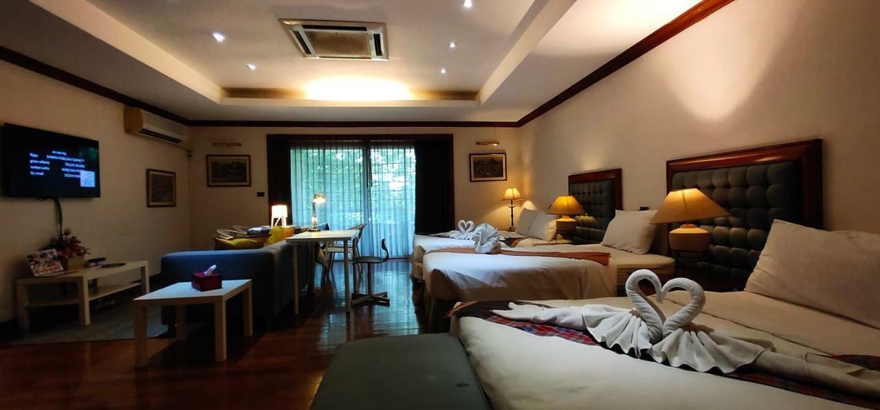 Asias Boutique Club /The Homestays Rangsit Екстериор снимка