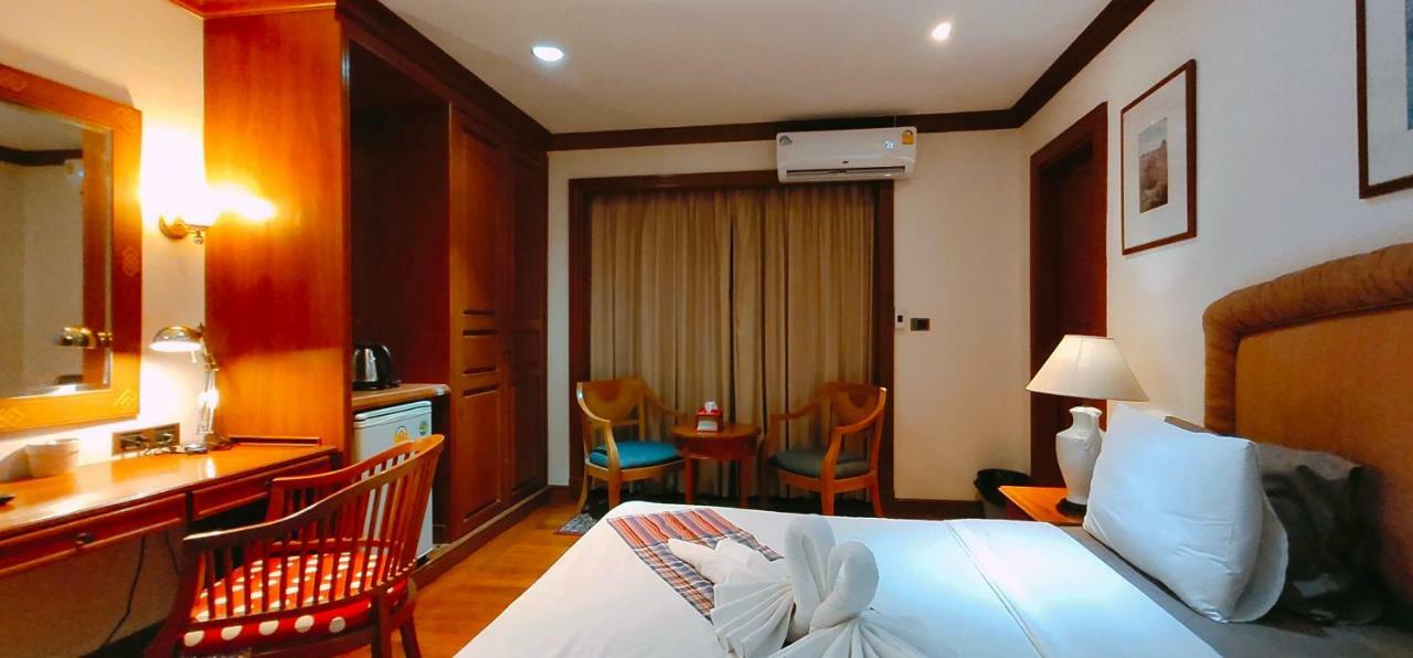 Asias Boutique Club /The Homestays Rangsit Екстериор снимка